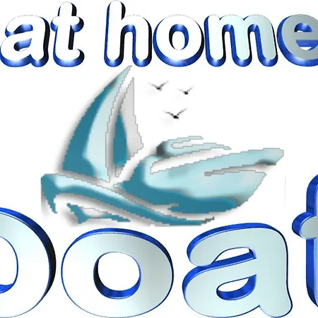 船上ホテル At Boat トレビエハ