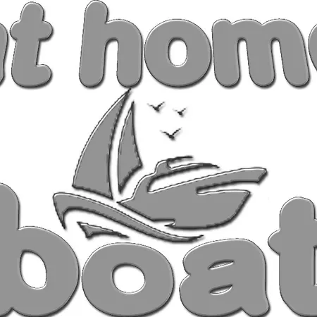 船上ホテル At Boat *